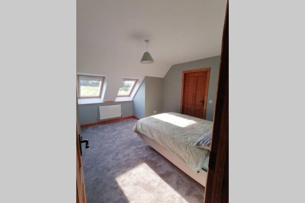 Self Catering Upstairs Apartment At Tradcottage Слайгоу Екстериор снимка